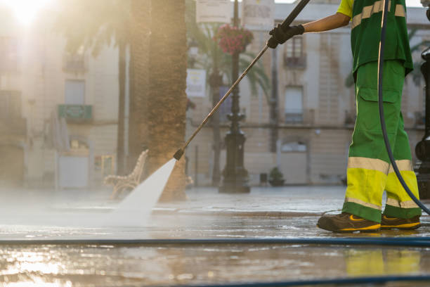 Best Fence Pressure Washing  in Runge, TX